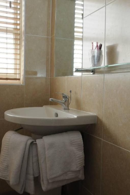 The White House Hotel テルフォード 部屋 写真